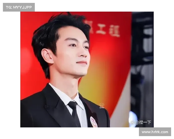 陈晓回应离婚传闻:直面质疑与家庭生活的坚守(陈晓jb) 陈晓回应离婚传闻:直面质疑与家庭生活的坚守(陈晓jb)